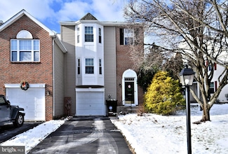 134 Hunt Club Dr, Collegeville, PA 19426