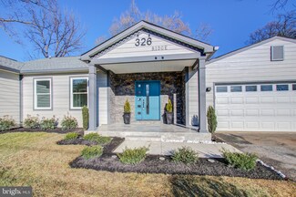 326 Ridge Rd, Washington Grove, MD 20880