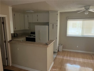 9005 Cynthia St, West Hollywood, CA 90069