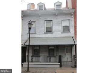 206 S 4th St, Reading, PA 19602