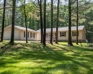 12 Summit Dr, Eldred, NY 12732