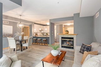 545 N 1st St Unit 303, Minneapolis, MN 55401