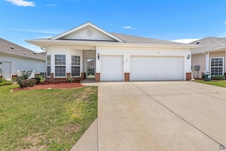 371 Spyglass Hill Dr, Perry, GA 31069