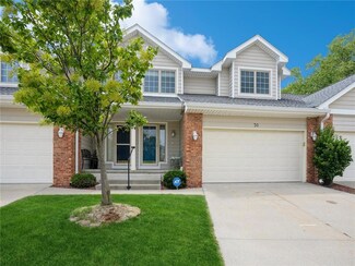 4400 Ep True Pkwy Unit 30, West Des Moines, IA 50265