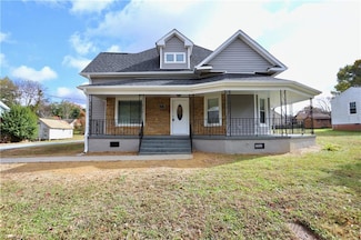 705 Washington St, Graham, NC 27253