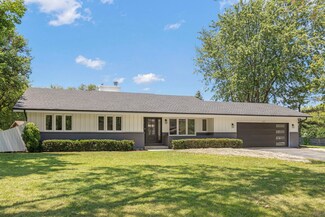 5610 Bentley Ave, Clarendon Hills, IL 60514