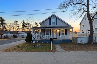 14 Mount Pleasant Ave, Dracut, MA 01826