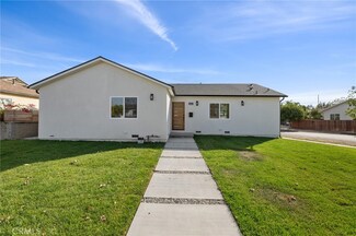 12340 Lull St, North Hollywood, CA 91605