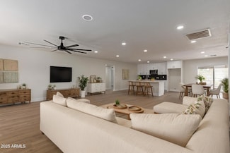 6607 S Mitchell Dr, Tempe, AZ 85283