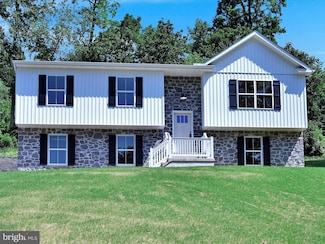 520 Betty Ln, Columbia, PA 17512