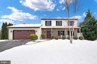 9 Barelyn Dr, New Freedom, PA 17349