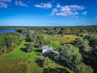 717 River Rd, Eliot, ME 03903