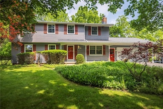115 Crandon Way, Rochester, NY 14618