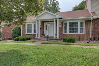 1137 Madison St Unit 3, Clarksville, TN 37040