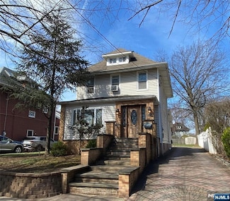 20 Hudson Ave, Ridgefield Park, NJ 07660