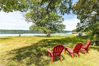 782 E Maples Rd, Shelton, WA 98584