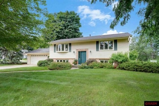 143 143 Woodcrest Terrace, Le Sueur, MN 56058