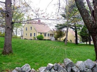 14 Turkey Hill Rd, West Newbury, MA 01985