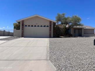 287 Pascaul Dr, Lake Havasu City, AZ 86403