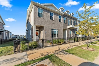 2902 SW Arlington Blvd, Bentonville, AR 72713