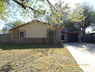 1302 SW Washington Ave, Lawton, OK 73501