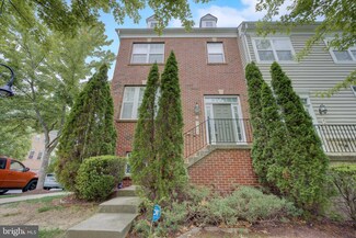 8006 Homefield Dr, Hyattsville, MD 20785