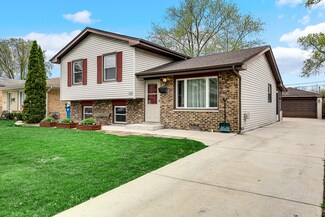14608 Kolin Ave, Midlothian, IL 60445