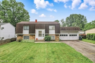 4438-4440 Washington Square Dr, Austintown, OH 44515