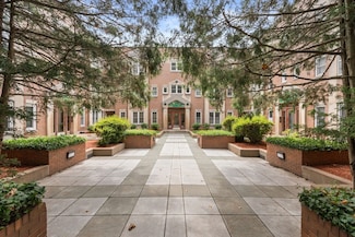 28 Parkman St Unit 4, Brookline, MA 02446