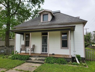 102 Indiana St, Otterbein, IN 47970