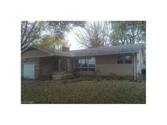 4904 S Hametown Rd, Norton, OH 44203