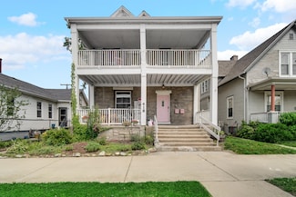 418 E 8th St, Michigan City, IN 46360