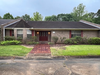 1718 Sunset Blvd, Magnolia, AR 71753