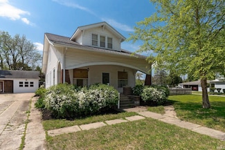903 S Prairie St, Brookston, IN 47923