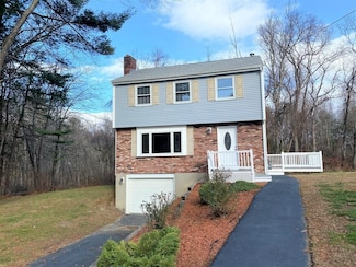 15 Appaloosa Dr, Methuen, MA 01844