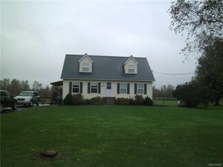 3930 Beebe Rd, Newfane, NY 14108