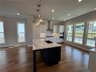 173 Basil St, Cumming, GA 30040