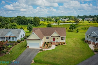 66 Old Field Rd, Irvington, VA 22480