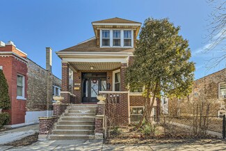 1241 S 56th Ct, Cicero, IL 60804