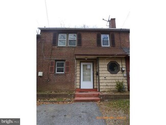 5 Paynter Dr, Wilmington, DE 19809
