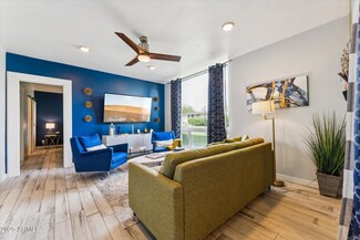 3242 E Camelback Rd Unit 105, Phoenix, AZ 85018