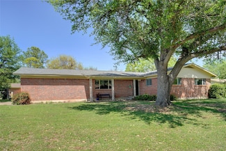 6721 Cylinda Sue Cir, North Richland Hills, TX 76180