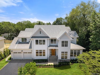 101 Carthage Rd, Scarsdale, NY 10583