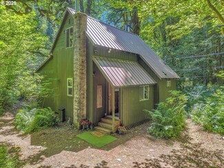 30352 Road 12, Rhododendron, OR 97049