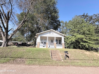 315 Bay St W, Philadelphia, MS 39350