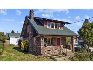 7065 NE Oregon St, Portland, OR 97213