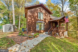 7529 H St, Chesapeake Beach, MD 20732