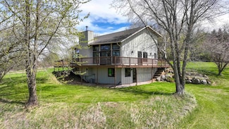 8226 Scott Rd, Cross Plains, WI 53528