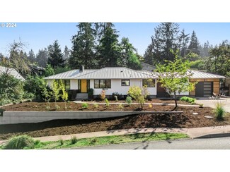 580 Crest Dr, Eugene, OR 97405