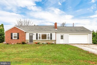4954 Swamp Rd, Felton, PA 17322